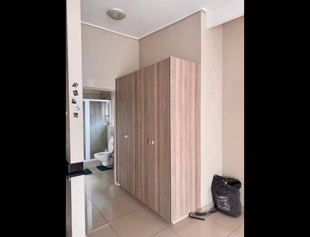 1 BEDROOM PROPERTY TO RENT IN OATLANDS